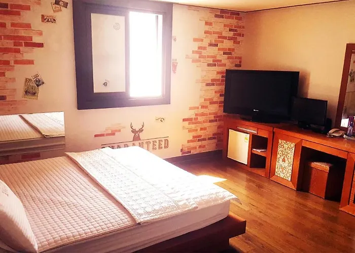 Hotel Castle 2*